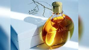 Jar Bolt of Lightning perfume bottle – a rare and luxurious fragrance